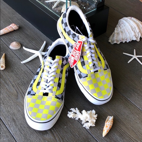 🌴🌼VANS- SUEDE CHECKERED OLD SCHOOL🌼🌴 - Picture 4 of 11